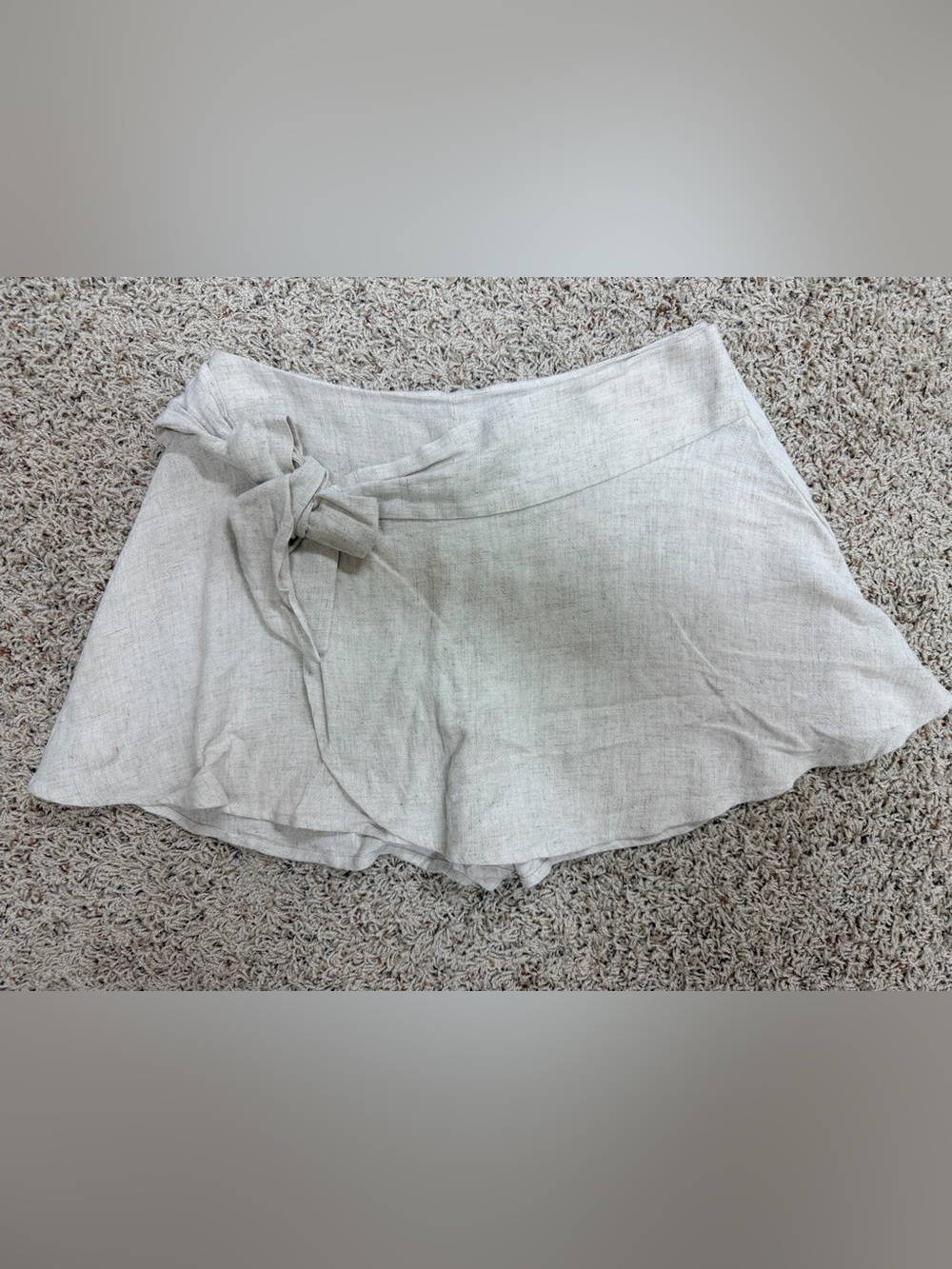 Lightweight Linen Blend Tie-Waist Shorts in Natural